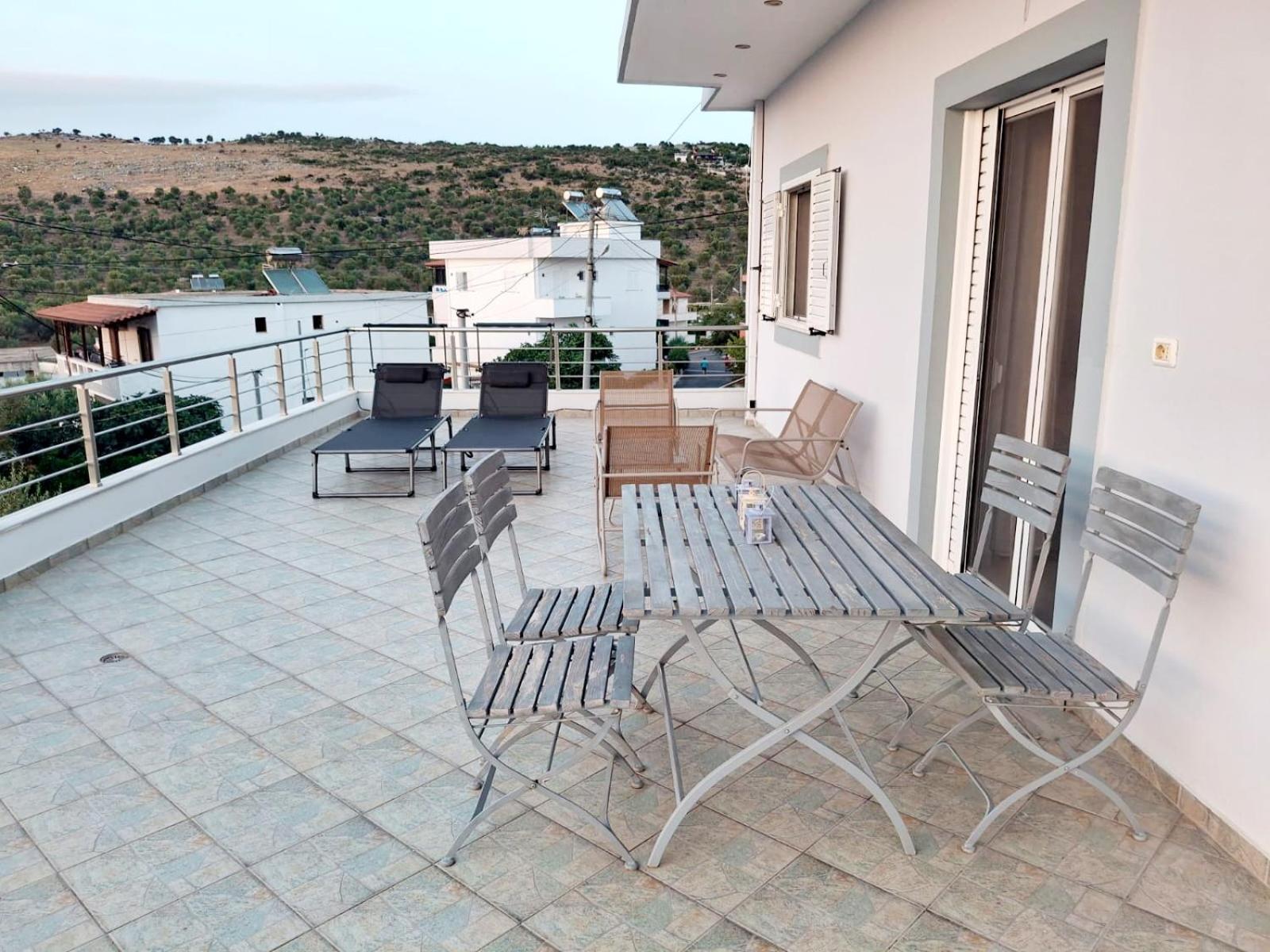 Myksamil Apartments Bagian luar foto