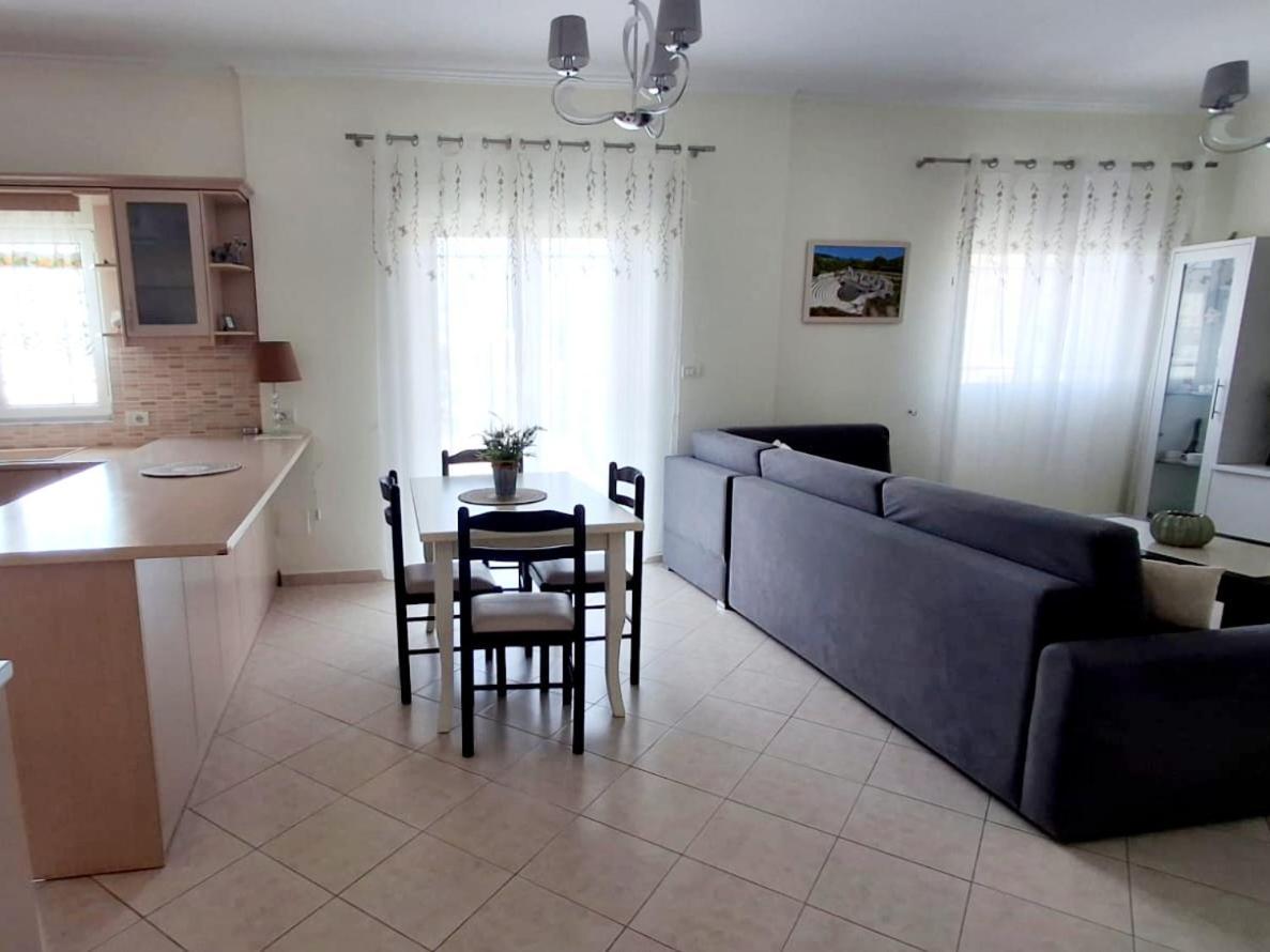 Myksamil Apartments Ruang foto