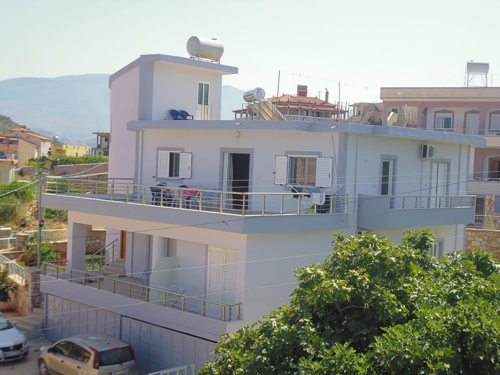 Myksamil Apartments Bagian luar foto